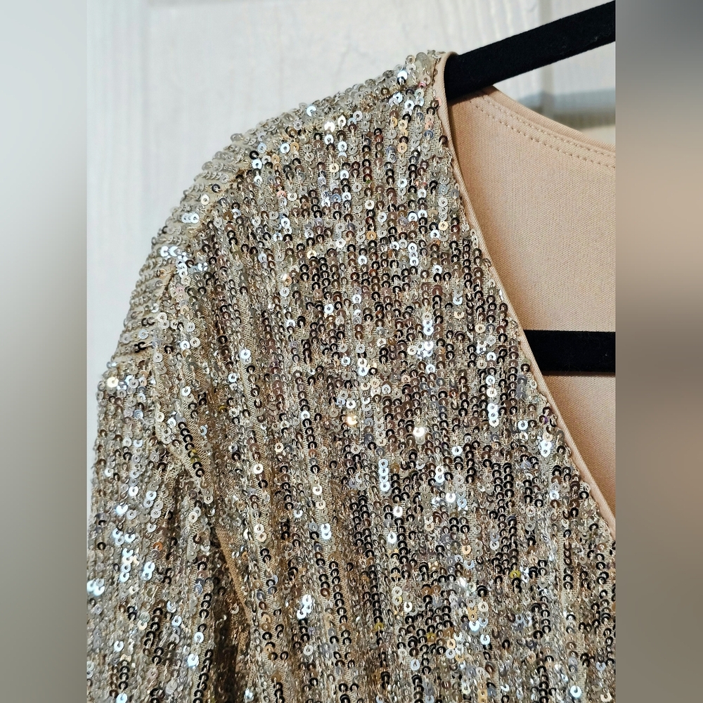 Express Gold Lush Sequins Vneck Longsleeve Flowy Holiday Formal Midi Dress - Picture 3 of 11